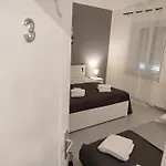 La Dimora Degli Ulivi B&B 포르미아