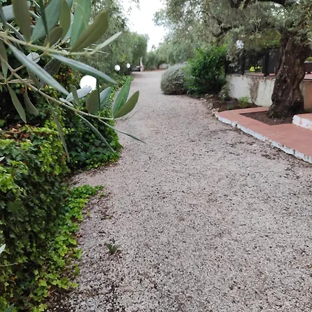 La Dimora Degli Ulivi Panzió Formia