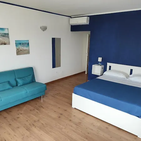 La Dimora Degli Ulivi Bed & Breakfast *