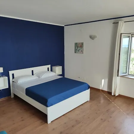 La Dimora Degli Ulivi Bed & Breakfast