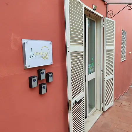 La Dimora Degli Ulivi Bed & Breakfast